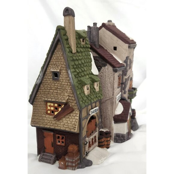 Dept 56 FAGIN'S HIDE-A-WAY Oliver Twist Dickens Christmas Village building 55522 - Picture 3 of 9